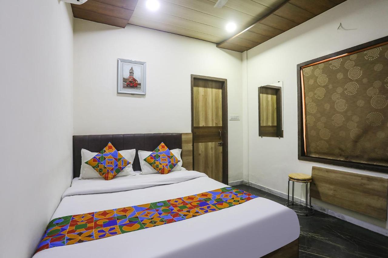 Fabhotel Vedanta Inn - Nr Sitabudli Fort Nagpur Eksteriør billede