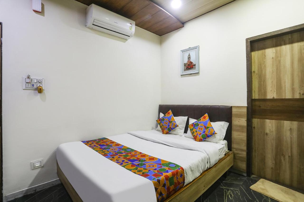 Fabhotel Vedanta Inn - Nr Sitabudli Fort Nagpur Eksteriør billede